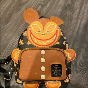 LOUNGEFLY Disney Nightmare
Before Christmas GingerbreadScary
Teddy Backpack